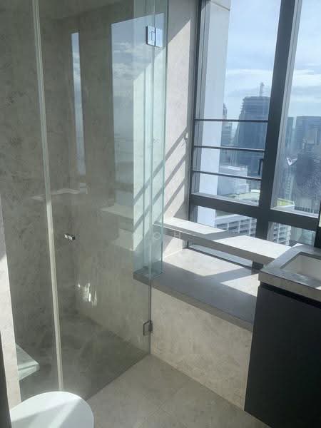 Skysuites @ Anson, 8 Enggor Street, Chinatown / Tanjong Pagar, 3 Bedrooms, 1,011 sqft, Condominium For Sale, by Goh Chin Ing, 500263322 - Bathroom - PropertyGuru.com.sg