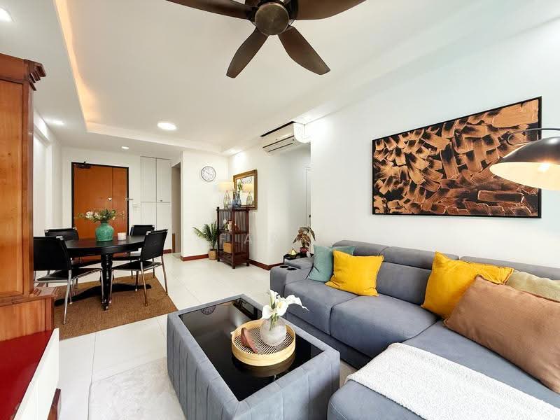 336A Yishun Street 31, 336A Yishun Street 31, Sembawang / Yishun, 3 Bedrooms, 990 sqft, HDB Flat For Sale, by Fariz Rashid, 500263323 - Living Room - PropertyGuru.com.sg