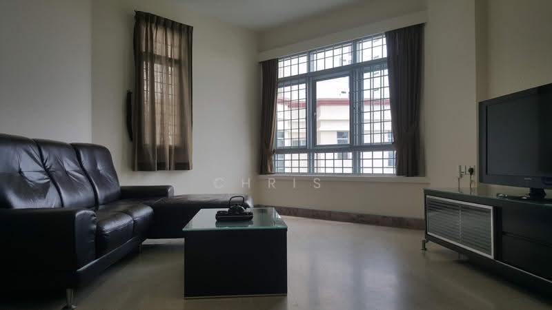 The Makena, 125 Meyer Road, East Coast / Marine Parade, 3 Bedrooms, 1,152 sqft, Condominium For Sale, by Chris Kwek, 500263333 - Living Room - PropertyGuru.com.sg