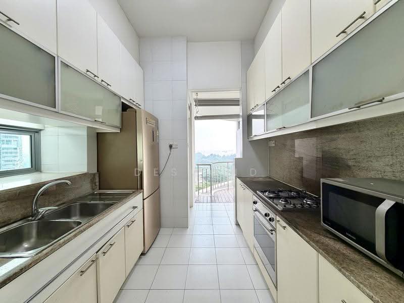 11 Amber Road, 11 Amber Road, East Coast / Marine Parade, 3 Bedrooms, 1,507 sqft, Apartment For Rent, by Desmond Koh, 500263337 - PropertyGuru.com.sg