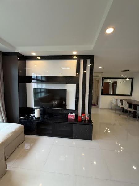 815A Choa Chu Kang Avenue 7, 815A Choa Chu Kang Avenue 7, Dairy Farm / Bukit Panjang / Choa Chu Kang, 3 Bedrooms, 1,001 sqft, HDB Flat For Sale, by Gary Ong, 500263371 - PropertyGuru.com.sg