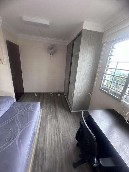 403 Ang Mo Kio Avenue 10, 403 Ang Mo Kio Avenue 10, Ang Mo Kio / Bishan / Thomson, Room Rental, 150 sqft, HDB Flat For Rent, by Alda Loo 呂良音, 500263373 - Bedroom - PropertyGuru.com.sg