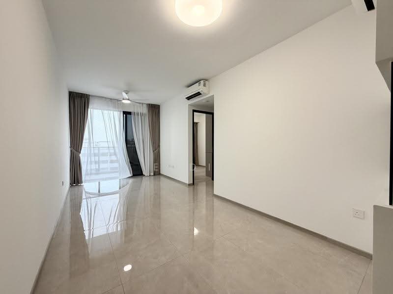 Sky Eden @ Bedok, 1 Bedok Central, Bedok / Upper East Coast, 3 Bedrooms, 893 sqft, Condominium For Sale, by Eddie Xiao, 500263379 - Living Room - PropertyGuru.com.sg