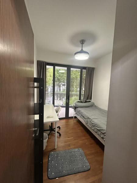 Parc Centros, 94 Punggol Central, Hougang / Punggol / Sengkang, 2 Bedrooms, 1,033 sqft, Condominium For Sale, by Johnson Tay, 500263416 - Bedroom - PropertyGuru.com.sg