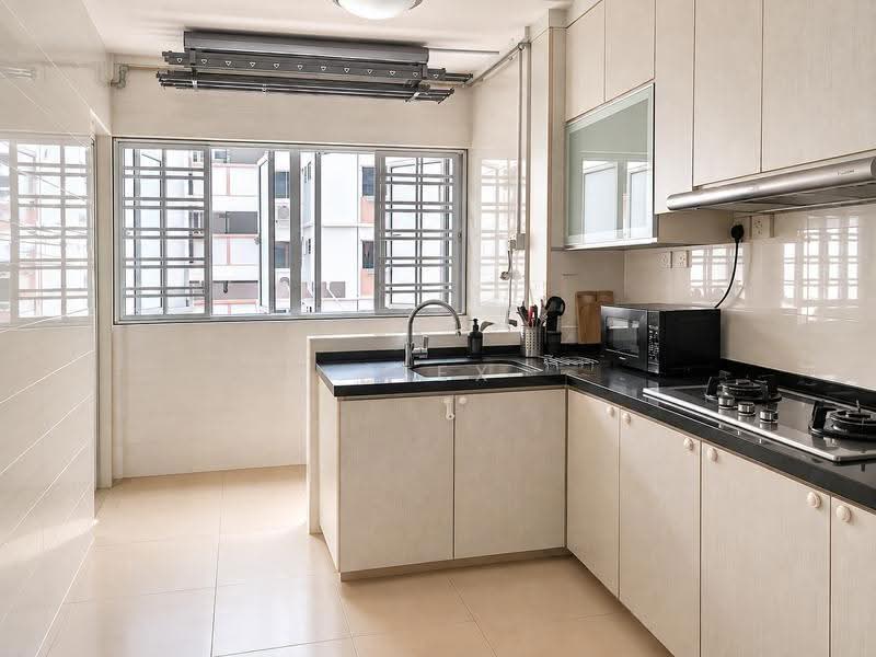 370 Bukit Batok Street 31, 370 Bukit Batok Street 31, Dairy Farm / Bukit Panjang / Choa Chu Kang, Room Rental, 100 sqft, HDB Flat For Rent, by Alex Toh C W, 500263420 - Kitchen - PropertyGuru.com.sg