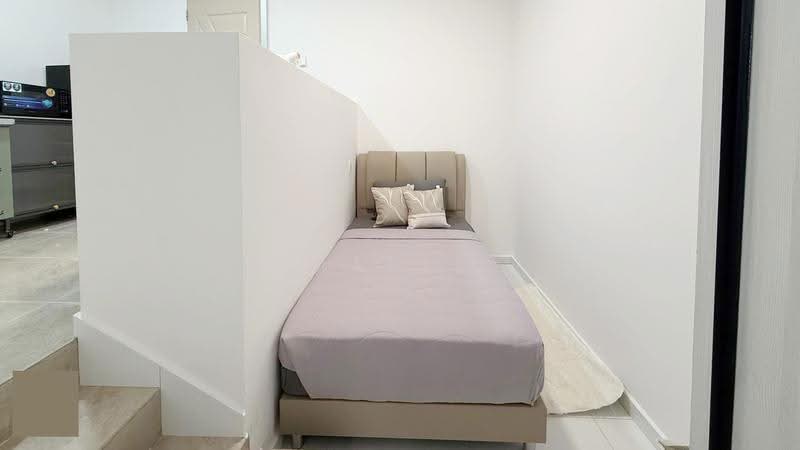 Westwood Terrace, Boon Lay / Jurong / Tuas, Room Rental, 150 sqft, Terraced House For Rent, by Maple Yap, 500263437 - STUDIO1 - PropertyGuru.com.sg