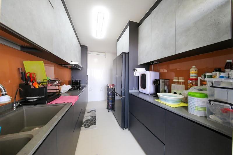626A Tampines Street 61, 626A Tampines Street 61, Pasir Ris / Tampines, 3 Bedrooms, 1,001 sqft, HDB Flat For Sale, by Aaron Goh, 500263454 - Kitchen - PropertyGuru.com.sg