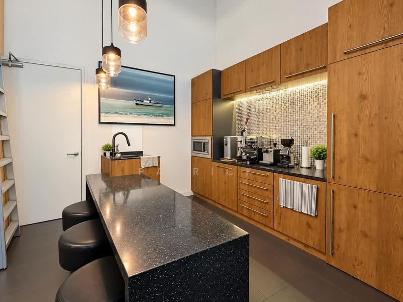 Robinson Square, 144 Robinson Road, Boat Quay / Raffles Place / Marina, 1,173 sqft, Office For Rent, by Patrick Ong 王鹏若(安仔), 500263458 - Kitchen - CommercialGuru.com.sg