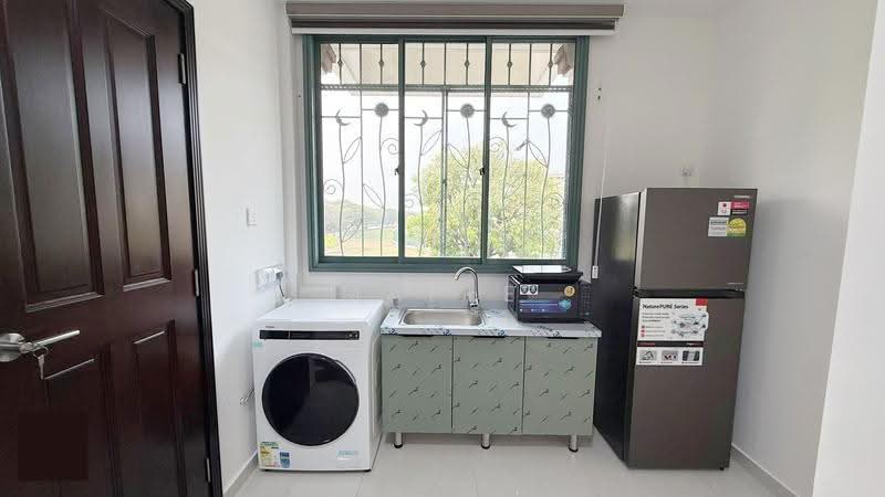 Westwood Terrace, Boon Lay / Jurong / Tuas, Room Rental, 200 sqft, Terraced House For Rent, by Maple Yap, 500263460 - STUDIO4 Kitchen - PropertyGuru.com.sg