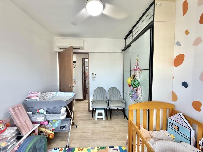 402A Fernvale Lane, 402A Fernvale Lane, Hougang / Punggol / Sengkang, 3 Bedrooms, 1,001 sqft, HDB Flat For Sale, by Kenneth Yeo, 500263462 - Bedroom - PropertyGuru.com.sg