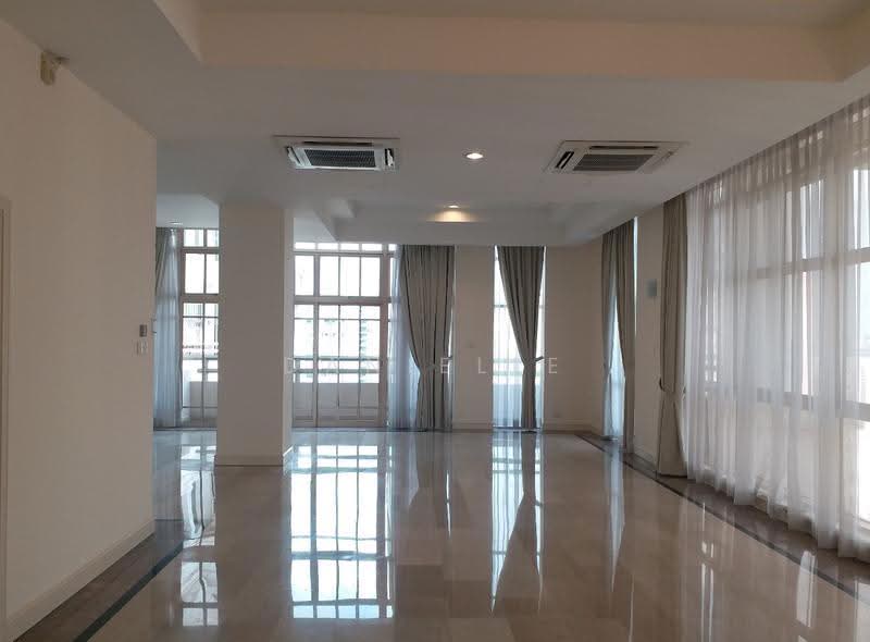 Leonie Condotel, 2 Leonie Hill Road, Orchard / River Valley, 4 Bedrooms, 4,843 sqft, Condominium For Rent, by Danielle Loh, 500263470 - Living Room - PropertyGuru.com.sg