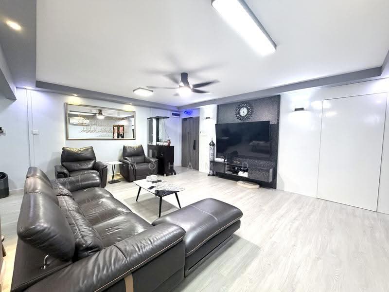 121C Sengkang East Way, 121C Sengkang East Way, Hougang / Punggol / Sengkang, 3 Bedrooms, 1,173 sqft, HDB Flat For Sale, by Mohamed Yaseen, 500263471 - Living Room - PropertyGuru.com.sg