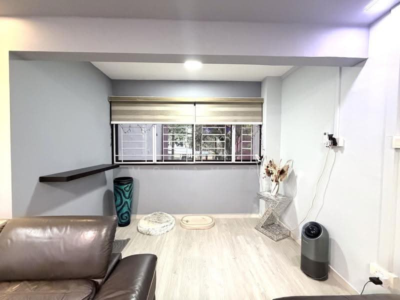 121C Sengkang East Way, 121C Sengkang East Way, Hougang / Punggol / Sengkang, 3 Bedrooms, 1,173 sqft, HDB Flat For Sale, by Mohamed Yaseen, 500263471 - Living Room - PropertyGuru.com.sg