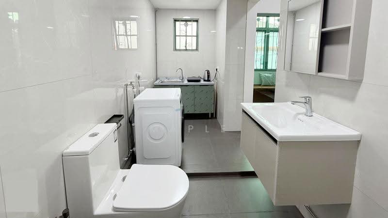 Westwood Terrace, Boon Lay / Jurong / Tuas, Room Rental, 200 sqft, Terraced House For Rent, by Maple Yap, 500263472 - STUDIO5 Bathroom - PropertyGuru.com.sg