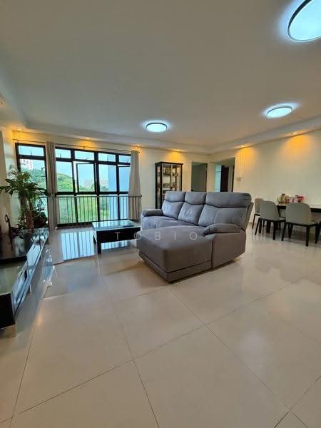 268C Boon Lay Drive, 268C Boon Lay Drive, Boon Lay / Jurong / Tuas, 3 Bedrooms, 1,184 sqft, HDB Flat For Sale, by Tobio Sim, 500263473 - Living Room - PropertyGuru.com.sg