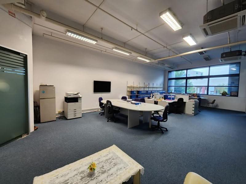 Ubi Techpark, 10 Ubi Crescent, Eunos / Geylang / Paya Lebar, 2,852 sqft, Light Industrial (B1) For Sale, by Wayne Chew, 500263484 - CommercialGuru.com.sg