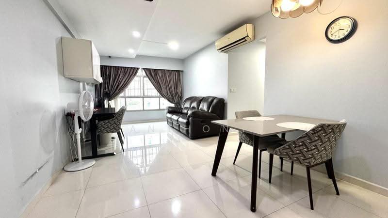 210B Punggol Place, 210B Punggol Place, Hougang / Punggol / Sengkang, 3 Bedrooms, 990 sqft, HDB Flat For Sale, by Anthony Sentosa, 500263490 - Living Room - PropertyGuru.com.sg
