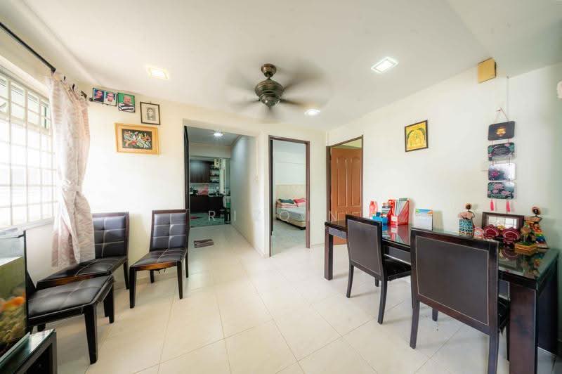 669 Jalan Damai, 669 Jalan Damai, Eunos / Geylang / Paya Lebar, 4 Bedrooms, 1,377 sqft, HDB Flat For Sale, by Rizqin Adam, 500263496 - Living Room - PropertyGuru.com.sg
