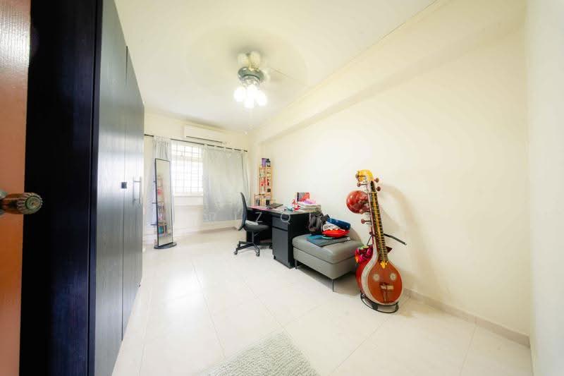 669 Jalan Damai, 669 Jalan Damai, Eunos / Geylang / Paya Lebar, 4 Bedrooms, 1,377 sqft, HDB Flat For Sale, by Rizqin Adam, 500263496 - Study - PropertyGuru.com.sg