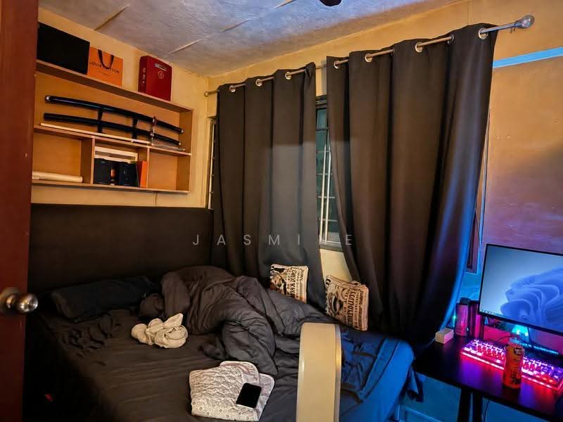 208 Yishun Street 21, 208 Yishun Street 21, Sembawang / Yishun, 3 Bedrooms, 1,001 sqft, HDB Flat For Sale, by Jasmine Lee T W, 500263507 - Bedroom - PropertyGuru.com.sg
