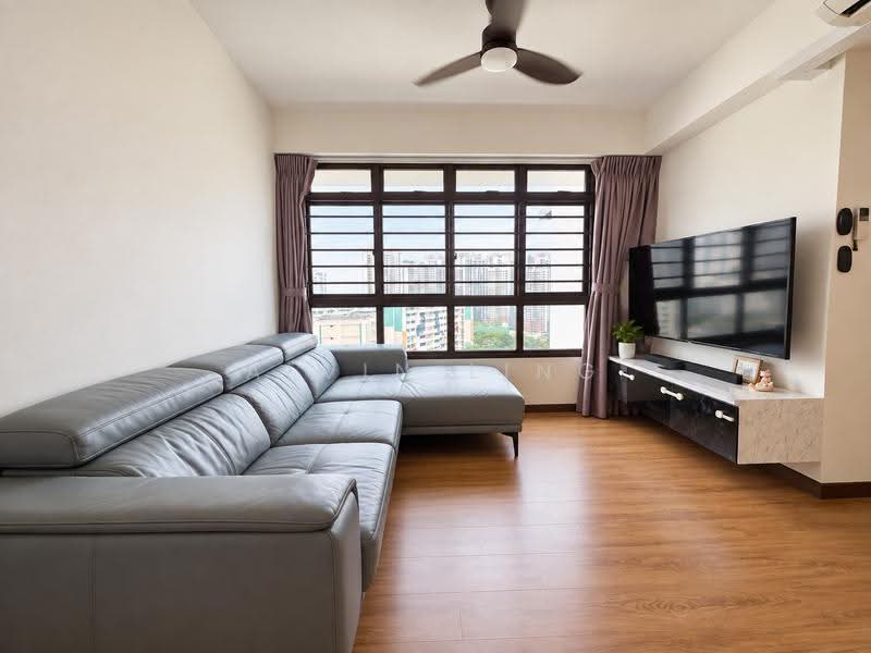 180A Marsiling Road, 180A Marsiling Road, Admiralty / Woodlands, 2 Bedrooms, 721 sqft, HDB Flat For Sale, by Alvin Ling, 500263515 - Living Room - PropertyGuru.com.sg