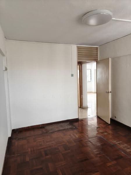 32 Teban Gardens Road, 32 Teban Gardens Road, Boon Lay / Jurong / Tuas, 3 Bedrooms, 1,066 sqft, HDB Flat For Sale, by Calvin Ho, 500263518 - Interior - PropertyGuru.com.sg