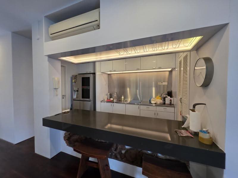 Upper Neram Road, Upper Neram Road, Seletar / Yio Chu Kang, 4 Bedrooms, 5,000 sqft, Semi-Detached House For Rent, by Neo Chee Seng, 500263536 - Dry Kitchen - PropertyGuru.com.sg