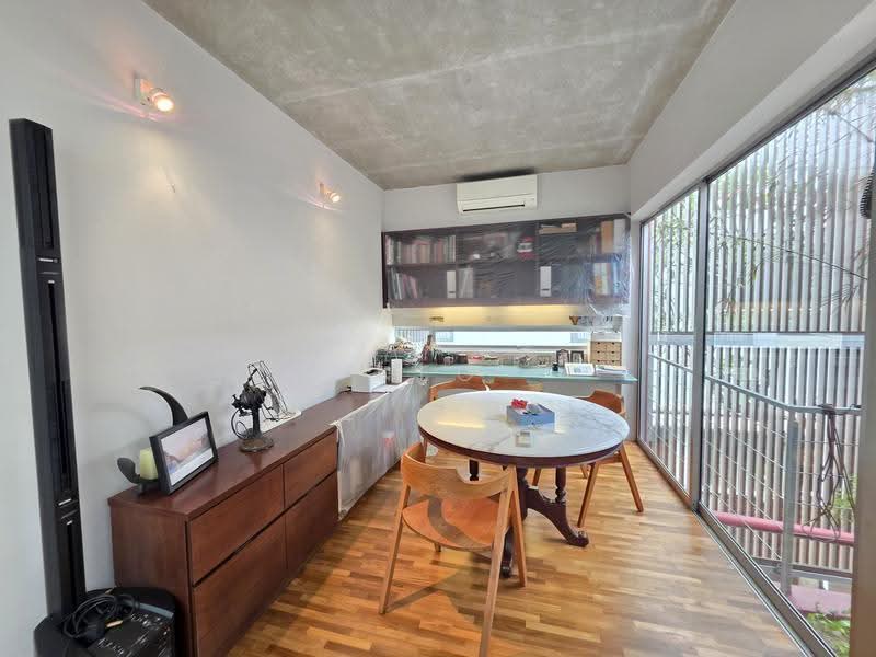 Upper Neram Road, Upper Neram Road, Seletar / Yio Chu Kang, 4 Bedrooms, 5,000 sqft, Semi-Detached House For Rent, by Neo Chee Seng, 500263536 - 2nd floor Study area - PropertyGuru.com.sg