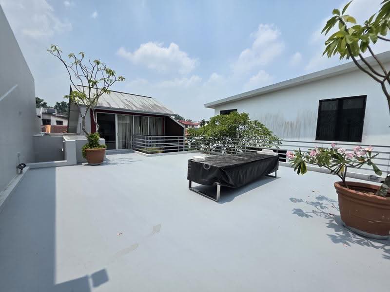 Upper Neram Road, Upper Neram Road, Seletar / Yio Chu Kang, 4 Bedrooms, 5,000 sqft, Semi-Detached House For Rent, by Neo Chee Seng, 500263536 - Roof Terrace - PropertyGuru.com.sg