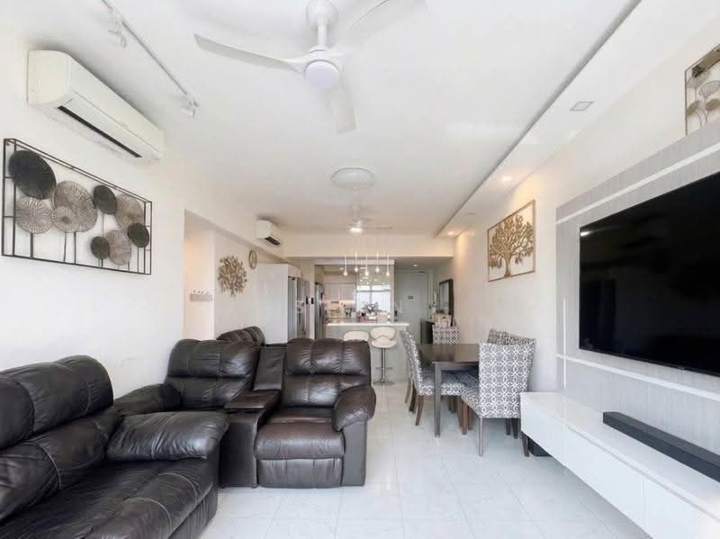 Blue Horizon, 21 West Coast Crescent, Buona Vista / West Coast / Clementi New Town, 3 Bedrooms, 1,216 sqft, Condominium For Sale, by Sean Tiah, 500263561 - PropertyGuru.com.sg