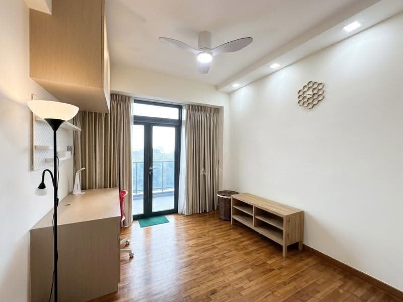 Blue Horizon, 21 West Coast Crescent, Buona Vista / West Coast / Clementi New Town, 3 Bedrooms, 1,216 sqft, Condominium For Sale, by Sean Tiah, 500263561 - PropertyGuru.com.sg