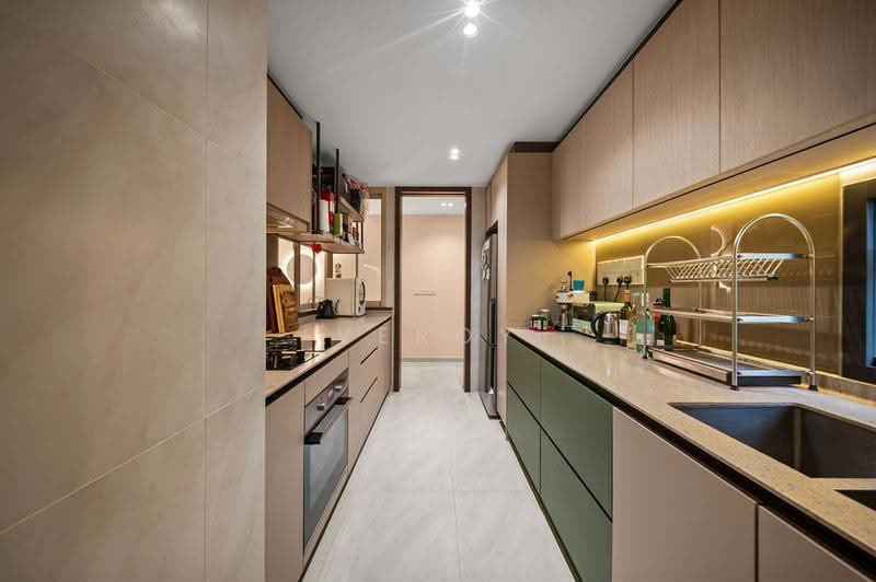 Penrose, 20 Sims Drive, Eunos / Geylang / Paya Lebar, 3 Bedrooms, 1,389 sqft, Condominium For Sale, by Veroy Chua, 500263579 - PropertyGuru.com.sg