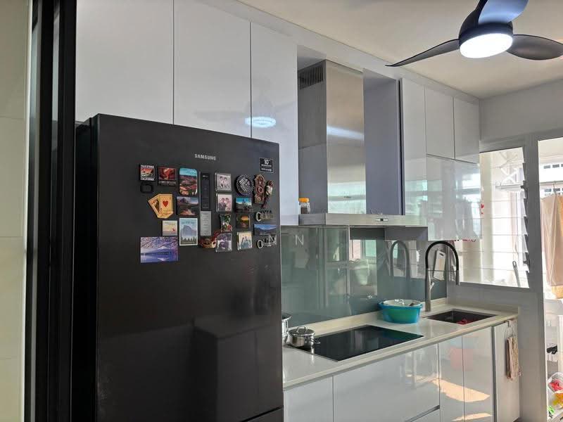 453B Bukit Batok West Avenue 6, 453B Bukit Batok West Avenue 6, Dairy Farm / Bukit Panjang / Choa Chu Kang, 4 Bedrooms, 1,238 sqft, HDB Flat For Sale, by Ann Pua, 500263602 - Kitchen - PropertyGuru.com.sg