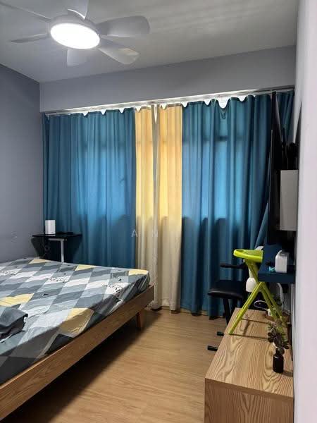 453B Bukit Batok West Avenue 6, 453B Bukit Batok West Avenue 6, Dairy Farm / Bukit Panjang / Choa Chu Kang, 4 Bedrooms, 1,238 sqft, HDB Flat For Sale, by Ann Pua, 500263602 - Bedroom - PropertyGuru.com.sg