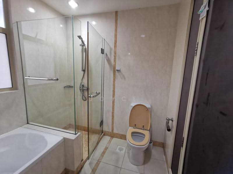 Sims Green, 7 Lorong 27A Geylang, Eunos / Geylang / Paya Lebar, Room Rental, 120 sqft, Apartment For Rent, by Joyce Tan, 500263611 - Bathroom - PropertyGuru.com.sg