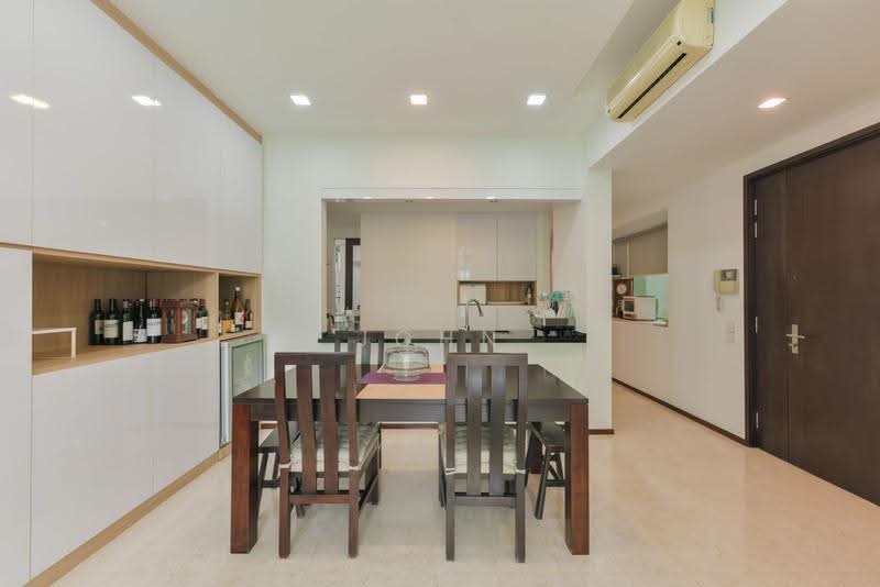Country Park Condo, 51 Bedok Road, Bedok / Upper East Coast, 3 Bedrooms, 1,335 sqft, Condominium For Rent, by John Ng, 500263612 - Dining Room - PropertyGuru.com.sg