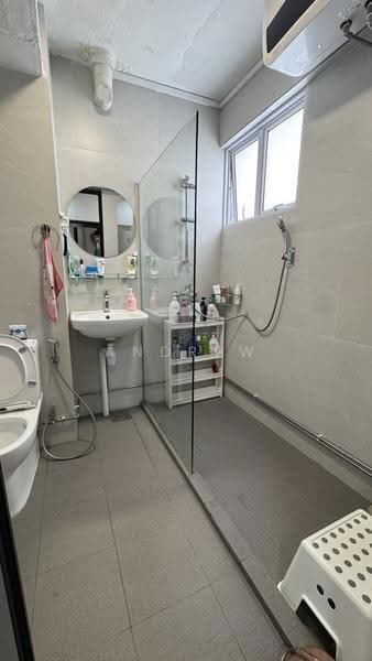 79 Marine Drive, 79 Marine Drive, East Coast / Marine Parade, 3 Bedrooms, 1,291 sqft, HDB Flat For Sale, by Andrew Yong, 500263623 - Bathroom - PropertyGuru.com.sg