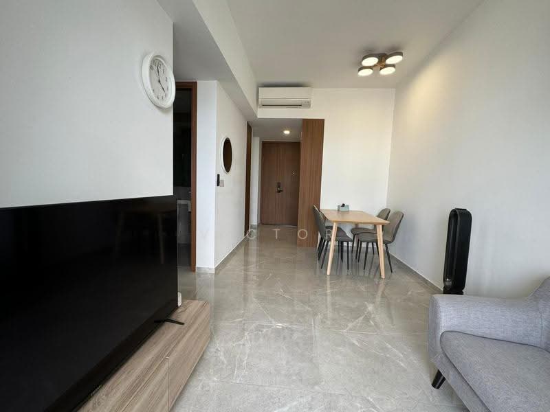 Stirling Residences, 23 Stirling Road, Alexandra / Commonwealth, 2 Bedrooms, 689 sqft, Condominium For Rent, by Victor Pang, 500263624 - Living Room - PropertyGuru.com.sg