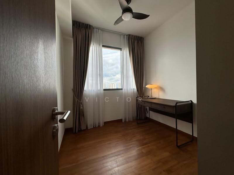 Stirling Residences, 23 Stirling Road, Alexandra / Commonwealth, 2 Bedrooms, 689 sqft, Condominium For Rent, by Victor Pang, 500263624 - Study - PropertyGuru.com.sg