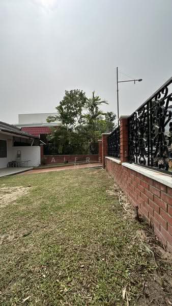 Opera Estate, Jalan Bangsawan, East Coast / Marine Parade, 3 Bedrooms, 1,500 sqft, Semi-Detached House For Sale, by Alfred Ng, 500263625 - PropertyGuru.com.sg