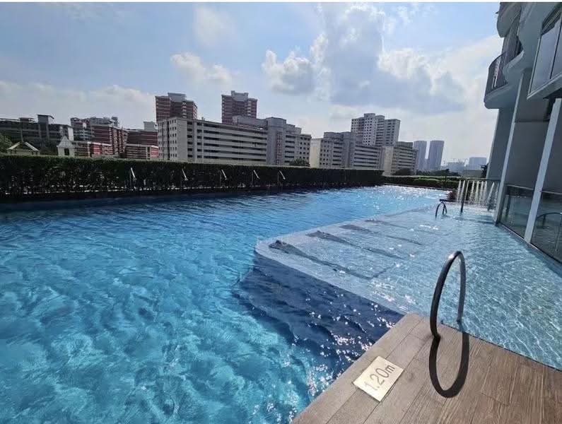 Queens Peak, 3 Dundee Road, Alexandra / Commonwealth, 2 Bedrooms, 807 sqft, Condominium For Rent, by Fu Wei, 500263645 - Exterior - PropertyGuru.com.sg