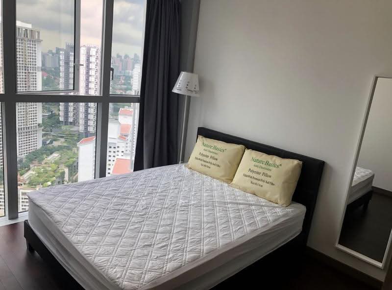 Queens Peak, 3 Dundee Road, Alexandra / Commonwealth, 2 Bedrooms, 807 sqft, Condominium For Rent, by Fu Wei, 500263645 - Bedroom - PropertyGuru.com.sg