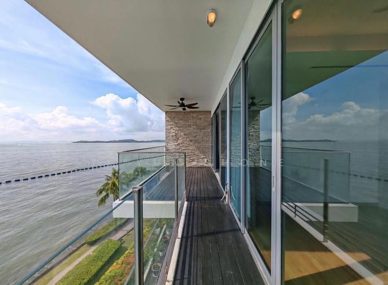 The Azure, 201 Ocean Drive, Harbourfront / Telok Blangah, 3 Bedrooms, 1,711 sqft, Condominium For Rent, by Yi Yun Shone Zhang, 500263646 - Balcony - PropertyGuru.com.sg