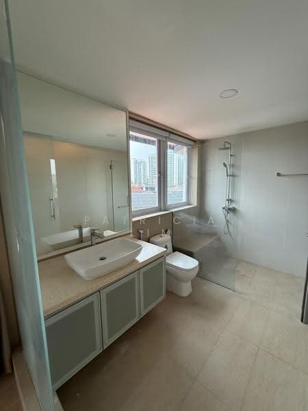 Newly renovated 2/s with basement Semi D with huge land of over 8000sf. 4+3rms, Thomson green, Ang Mo Kio / Bishan / Thomson, 4 Bedrooms, 4,000 sqft, Semi-Detached House For Rent, by Patricia Lim, 500263648 - PropertyGuru.com.sg