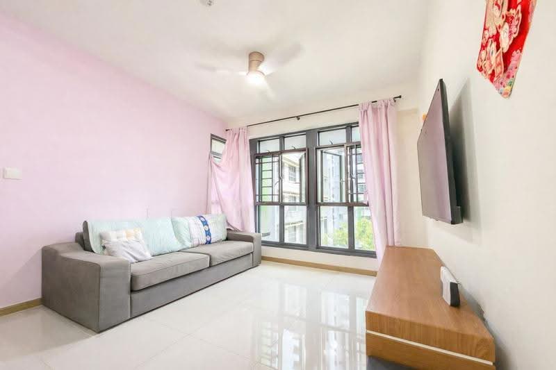101A Bidadari Park Drive, 101A Bidadari Park Drive, Balestier / Toa Payoh, 2 Bedrooms, 732 sqft, HDB Flat For Sale, by Felicia Loh, 500263651 - Living Room - PropertyGuru.com.sg