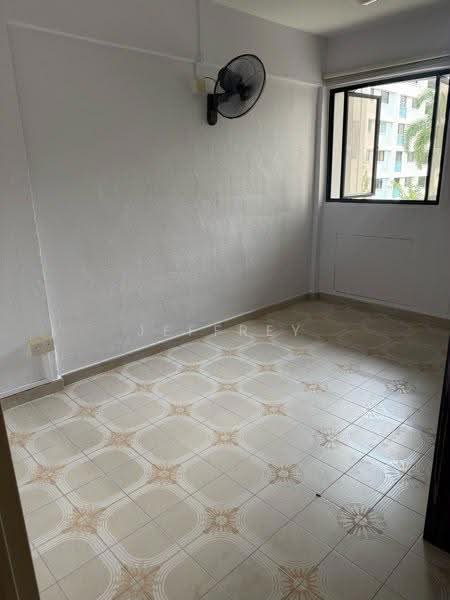 144 Bukit Batok West Avenue 6, 144 Bukit Batok West Avenue 6, Dairy Farm / Bukit Panjang / Choa Chu Kang, Room Rental, 200 sqft, HDB Flat For Rent, by Jeffrey Lee, 500263652 - Interior - PropertyGuru.com.sg