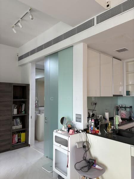 The Scotts Tower, 38 Scotts Road, Orchard / River Valley, 1 Bedroom, 646 sqft, Condominium For Rent, by Nicholas Goh, 500263654 - Kitchen - PropertyGuru.com.sg