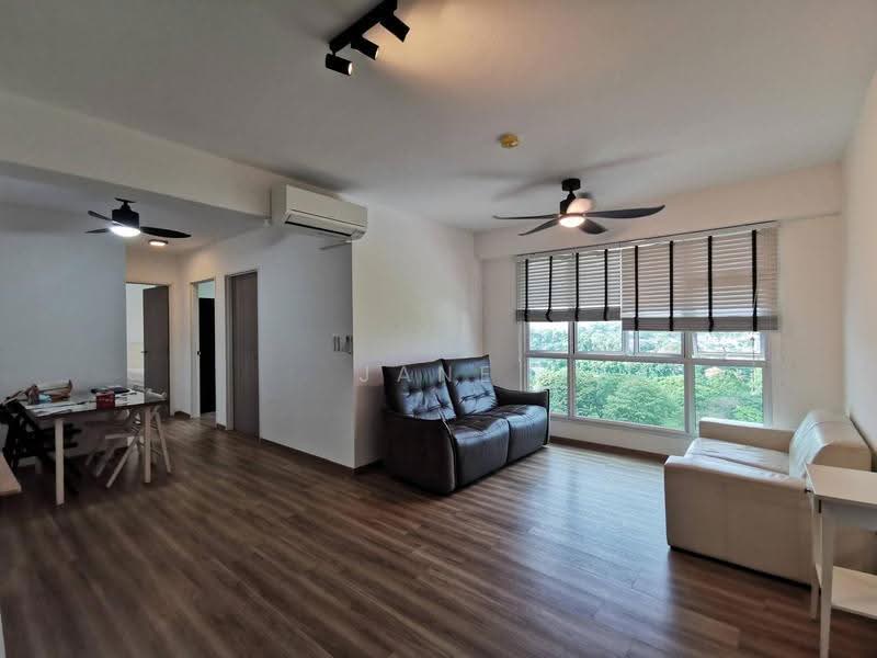 39A Margaret Drive, 39A Margaret Drive, Alexandra / Commonwealth, 3 Bedrooms, 893 sqft, HDB Flat For Sale, by Jane He Shimin, 500263663 - Living Room - PropertyGuru.com.sg