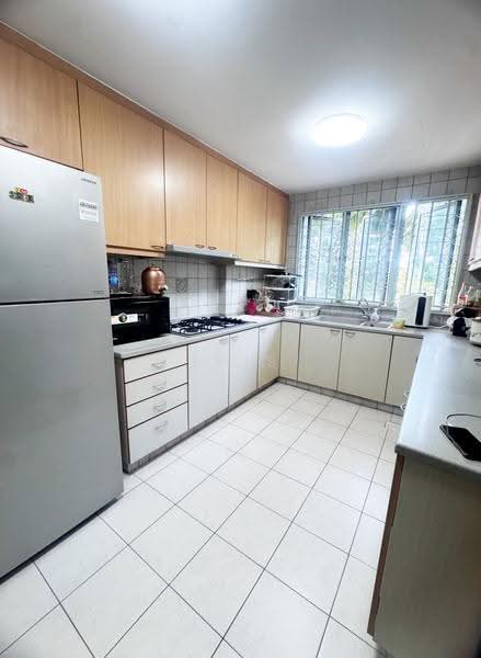 The Makena, 123 Meyer Road, East Coast / Marine Parade, 3 Bedrooms, 1,582 sqft, Condominium For Sale, by Iris Ng, 500263666 - Kitchen - PropertyGuru.com.sg