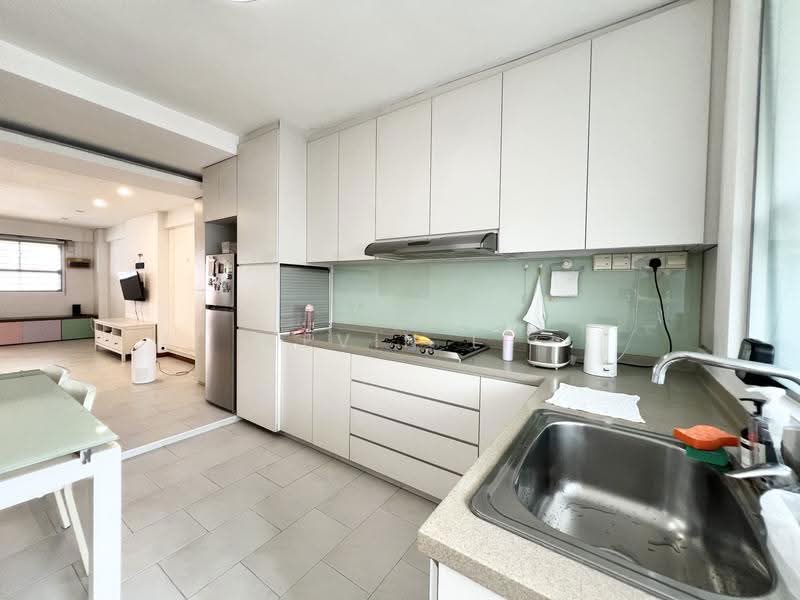 728 Clementi West Street 2, 728 Clementi West Street 2, Buona Vista / West Coast / Clementi New Town, 2 Bedrooms, 732 sqft, HDB Flat For Rent, by Kevin Li, 500263668 - Kitchen - PropertyGuru.com.sg